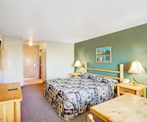 Photo 4 - Topaz Lodge