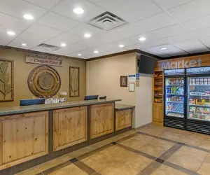 Photo 4 - Best Western Plus Canyon Pines