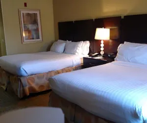 Photo 4 - Holiday Inn Express Hotel & Suites PERRY by IHG