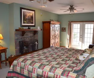 Photo 3 - Long Mountain Lodge