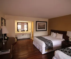 Photo 5 - The Central Motel