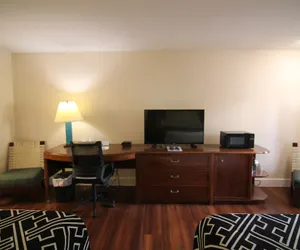 Photo 4 - The Central Motel