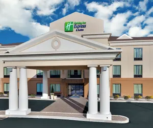 Photo 2 - Holiday Inn Express Hotel & Suites Lebanon, an IHG Hotel