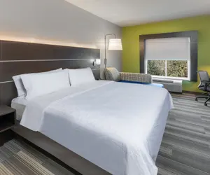 Photo 4 - Holiday Inn Express Picayune-Stennis Space Center by IHG