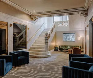 Photo 2 - River Hotel
