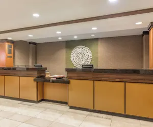 Photo 3 - Fairfield Inn & Suites by Marriott Madison East