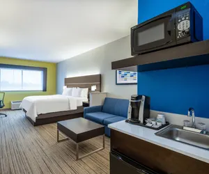 Photo 5 - Holiday Inn Express Hotel & Suites BEAUMONT NW, an IHG Hotel