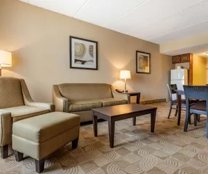 Photo 4 - Comfort Inn Warner Robins - Robins Air Force Base Area