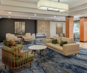 Photo 5 - Fairfield Inn & Suites by Marriott Santa Maria