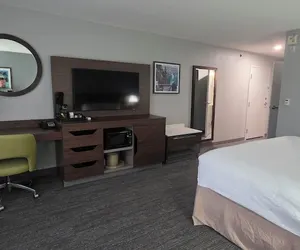 Photo 4 - Hampton Inn & Suites Craig