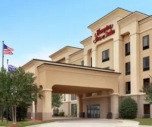 Photo 2 - Hampton Inn and Suites Pine Bluff