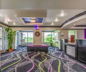 Photo 4 - Quality Inn