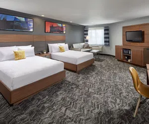 Photo 4 - Studio Inn and Suites at Promenade Downey