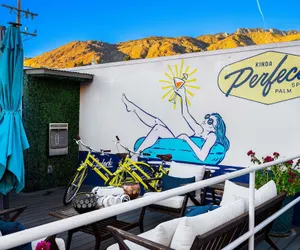 Photo 5 - The Skylark a Palm Springs Hotel