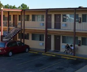 Photo 4 - Village Inn