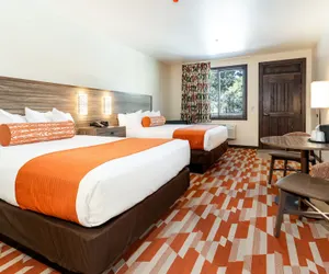 Photo 4 - Maswik Lodge - Inside the Park