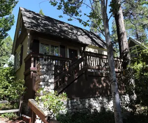 Photo 3 - Saddleback Inn