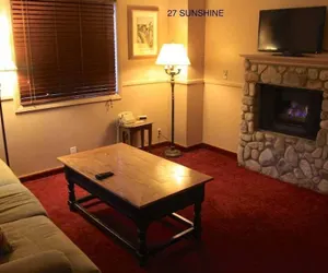 Photo 4 - Saddleback Inn