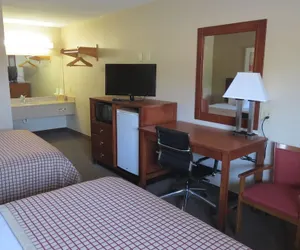 Photo 5 - Sunset Inn - Augusta