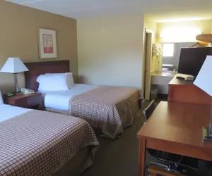 Photo 4 - Sunset Inn - Augusta
