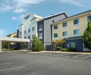Photo 2 - Fairfield Inn & Suites South Boston