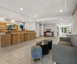 Photo 5 - Hampton Inn & Suites Port Richey