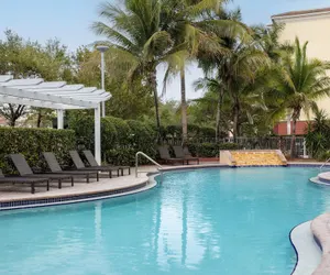 Photo 2 - Hampton Inn & Suites Homestead Miami South