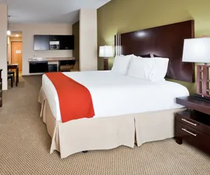 Photo 5 - Holiday Inn Express Lake Wales N-Winter Haven by IHG