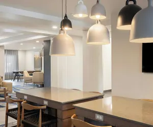 Photo 4 - Fairfield Inn & Suites by Marriott Buffalo Airport