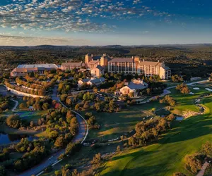 Photo 2 - JW Marriott San Antonio Hill Country Resort & Spa