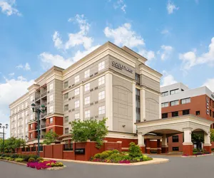 Photo 2 - Courtyard by Marriott Reading Wyomissing