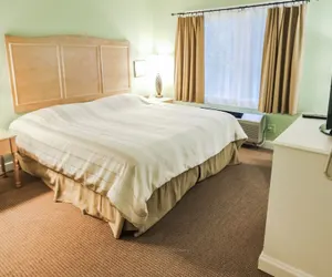 Photo 3 - Holly Tree Resort