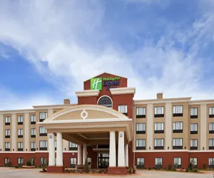 Photo 2 - Holiday Inn Express & Suites Guthrie by IHG