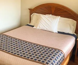 Photo 5 - Hampton Motor Inn