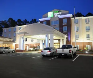 Photo 2 - Holiday Inn Express Hotel & Suites Bainbridge, an IHG Hotel