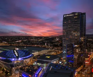 Photo 2 - JW Marriott Los Angeles L.A. LIVE