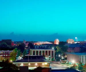 Photo 5 - Bloomington-Normal Marriott Hotel & Conference Center