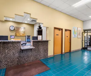 Photo 4 - Americas Best Value Inn Prescott Valley