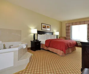 Photo 5 - Country Inn & Suites by Radisson, Conway, AR