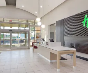 Photo 4 - Holiday Inn Hotel & Suites PHOENIX AIRPORT by IHG