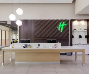 Photo 3 - Holiday Inn Hotel & Suites PHOENIX AIRPORT by IHG