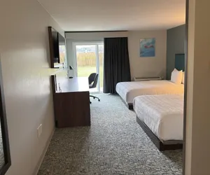 Photo 3 - Wingate by Wyndham Geneva at SPIRE Academy