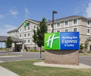 Photo 2 - Holiday Inn Express Hotel & Suites Rogers, an IHG Hotel