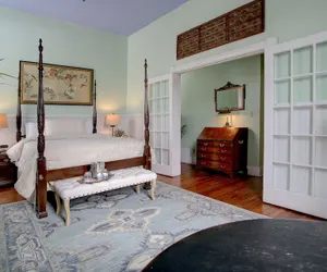 Photo 2 - Forsyth Park Inn