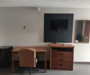 Photo 5 - Executive Inn Hebbronville