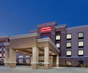 Photo 2 - Hampton Inn & Suites St. Cloud, MN