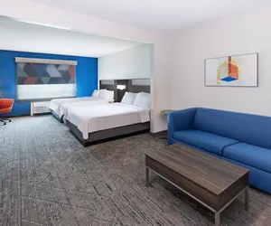 Photo 5 - Holiday Inn Express Hotel & Suites - Houston Space Center by IHG
