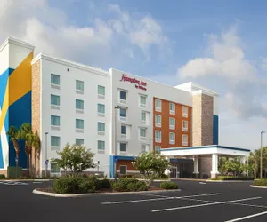 Photo 2 - Hampton Inn by Hilton Tampa Fairgrounds Casino