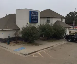 Photo 2 - Blue Bonnet Suites Extended Stay Lubbock, Texas