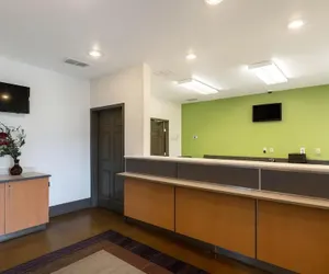 Photo 4 - Blue Bonnet Suites Extended Stay Lubbock, Texas